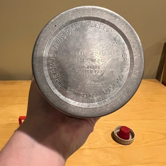 VINTAGE Original 1971 Thermos Vacuum Bottle - Picture 7 of 8